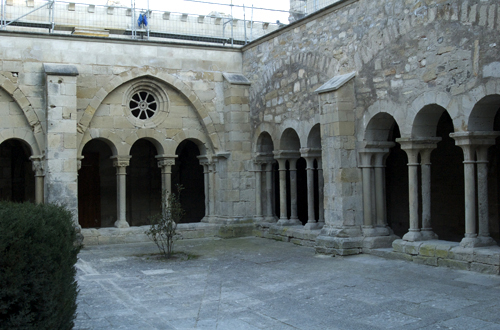 Interior del claustro de Vallbona